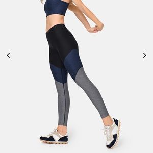 Outdoor voices spring 7/8 leggings small black navy graphite (grey)